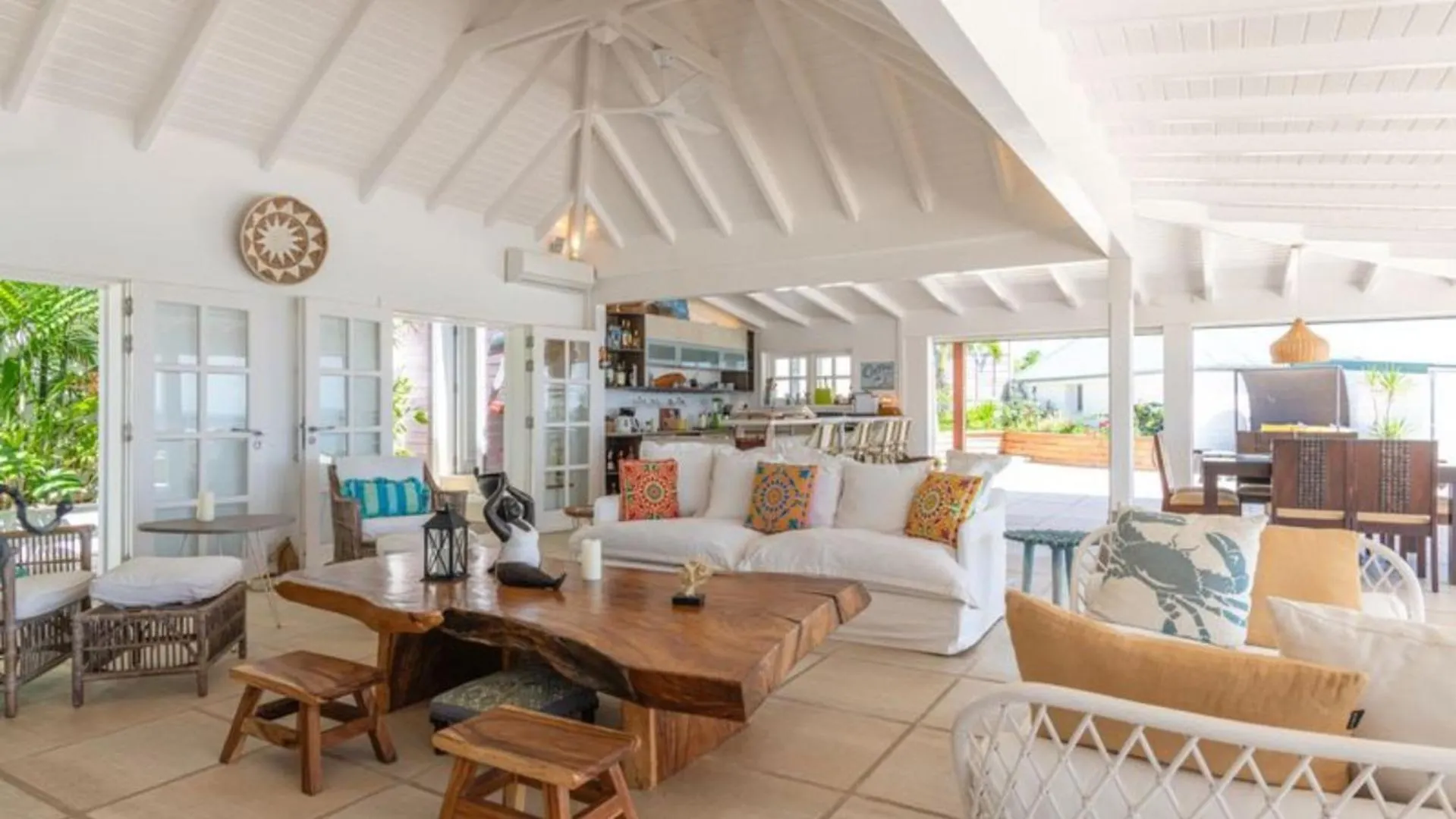 Grand Rustic Villa With Prime Ocean Views Marigot